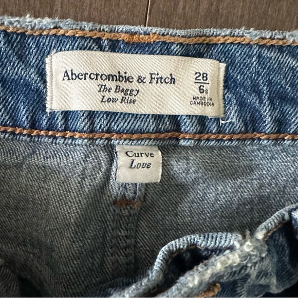 Abercrombie & Fitch The Baggy Low Rise 28/6S - Picture 3 of 8